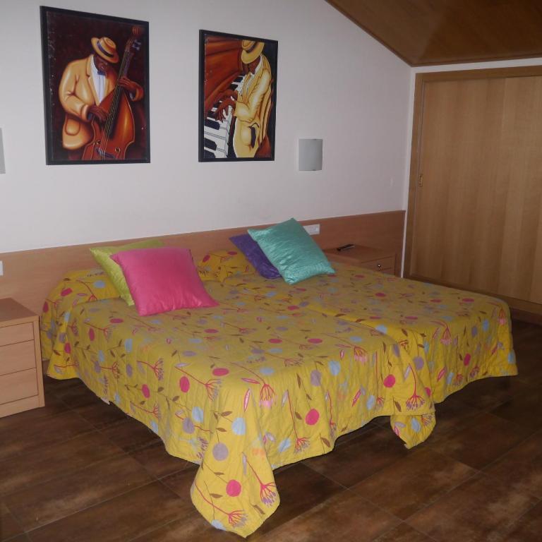Hotel Pinxo 산타콜로마데파르네스 객실 사진