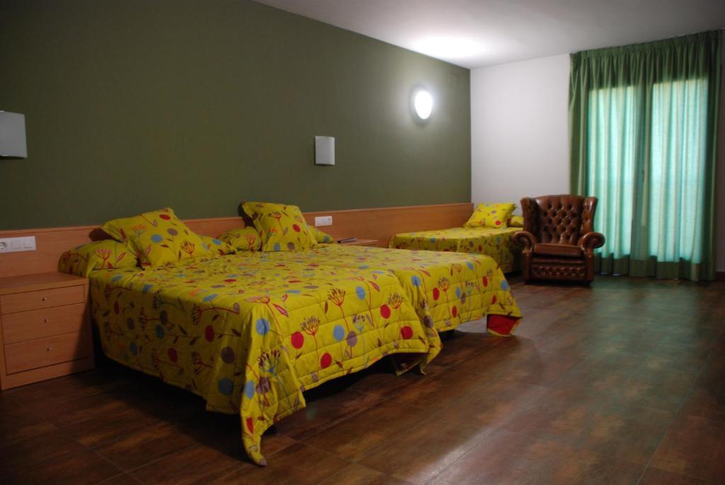 Hotel Pinxo 산타콜로마데파르네스 객실 사진