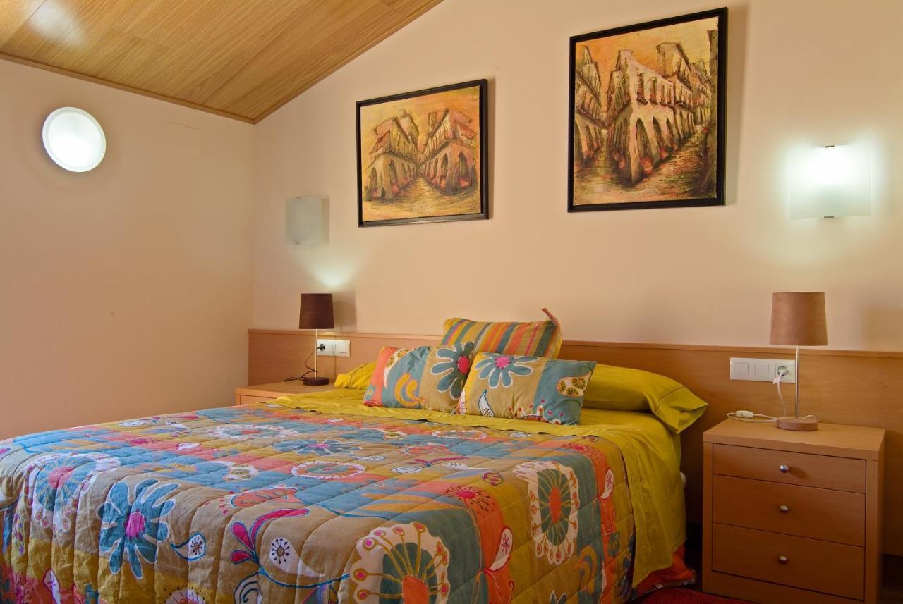 Hotel Pinxo 산타콜로마데파르네스 외부 사진